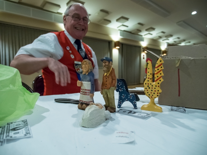 Bothell Oct 2012-46.jpg - Parcel Post Auction